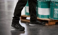 Keen Women's Vista Energy Mid (Carbon-Fiber Toe) | Vapor/Black -Keen Shoes Shop 1025220 PDP TopImage