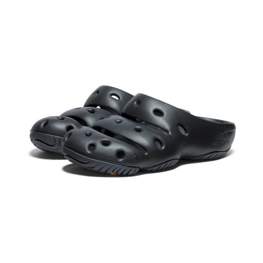 Keen Men's Yogui Clog | Black/Magnet 4 Keen Men's Yogui Clog | Black/Magnet - Image 2