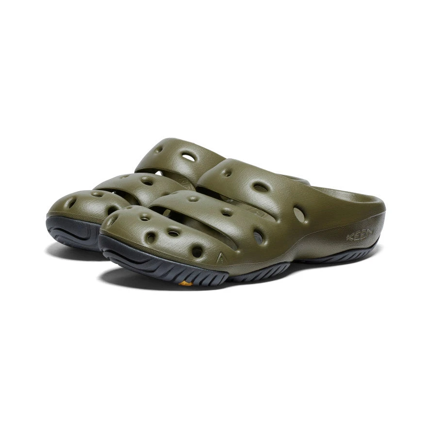 Keen Men's Yogui Clog | Dark Olive/Dark Olive 4 Keen Men's Yogui Clog | Dark Olive/Dark Olive - Image 2