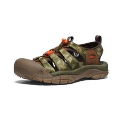 Keen Men's Newport Retro X Smokey Bear | Smokey Bear/Military Olive -Keen Shoes Shop 60a22a72b7fd3afc9878b4539a14b550f5828fa8