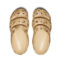 Keen Men's Yogui Arts Clog X THC | Caffe Latte Paisley -Keen Shoes Shop 8bdebc61a812dc8d61c8f63ca04eab4537c3c1e6