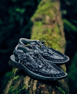 Keen Men's UNEEK Sneaker X ELNEST | Yakushima Forestra Camo -Keen Shoes Shop KEEN M UNEEKxElnest Lifestyle PDP Single Right NoLogo