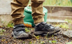 Keen Big Kids' Speed Hound | Black/Camo -Keen Shoes Shop KidsSpeedHoundPDPLifestyle1Kids1026194