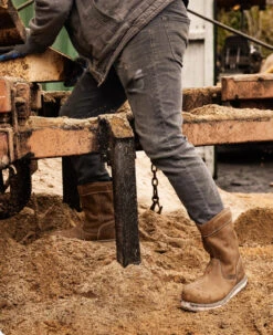 Keen Men's Cincinnati Wellington (Carbon-Fiber Toe) | Belgian/Sandshell -Keen Shoes Shop SDD 505 PDP Cincinnati 1026366 Left Image