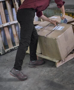 Keen Women's Vista Energy (Carbon-Fiber Toe) | Magnet/Rhubarb 14 Keen Women's Vista Energy (Carbon-Fiber Toe) | Magnet/Rhubarb -Keen Shoes Shop SDD 554 VistaEnergy 1026662 Left Image