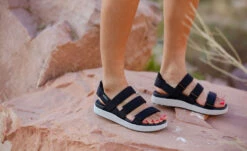 Keen Women's Elle Strappy | Seamoss Tie Dye/Star White -Keen Shoes Shop WElleStrappyLifestylePDPDoublewide 982ac324 6c63 45dd af20 6c2abb3db364