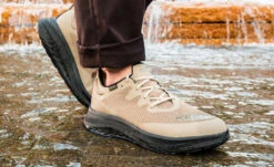 Keen Men's WK400 Waterproof Walking Shoe | Timberwolf/Black -Keen Shoes Shop WK400WaterproofPDPLifestyle1