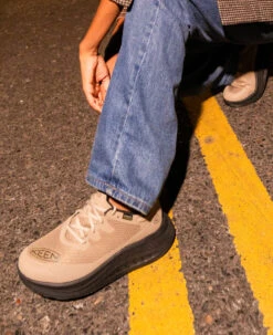 Keen Women's WK400 Waterproof Walking Shoe | Timberwolf/Black 17 Keen Women's WK400 Waterproof Walking Shoe | Timberwolf/Black -Keen Shoes Shop WK400 lifestyle WP Womens 2