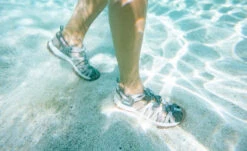 Keen Women's Whisper | Red Dahlia 17 Keen Women's Whisper | Red Dahlia -Keen Shoes Shop WhisperLifestylePDPDoublewide 7abec0db 1a4f 4224 8943 f800b1f7dfef